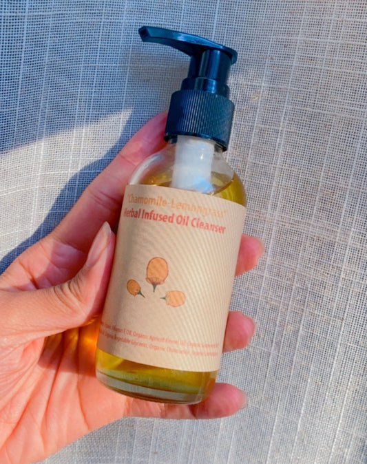 “Chamomile-Lemongrass” Herbal Infused Oil Cleanser